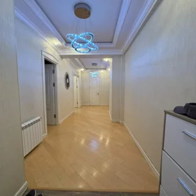 In Baku 107.0 m² apartment is for rent - Image 3