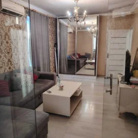 In Baku 50.0 m² apartment is for rent - Image 2