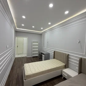 In Baku 115.0 m² apartment is for rent - Image 8