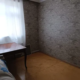 In Baku 67.0 m² apartment is for sale - Image 9