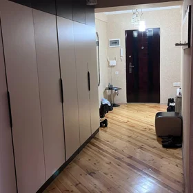In Baku 140.0 m² apartment is for sale - Image 2