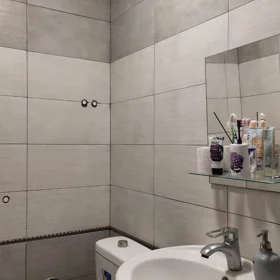 In Baku 78.0 m² apartment is for sale - Image 2