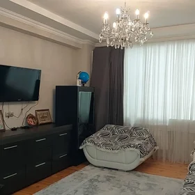 In Baku 78.0 m² apartment is for sale - Image 4