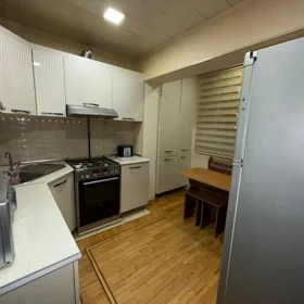 In Baku 100.0 m² apartment is for sale - Image 10