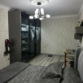 In Baku 70.0 m² apartment is for sale - Image 9