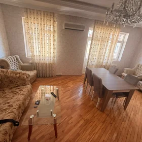 In Baku 130.0 m² apartment is for rent - Image 5