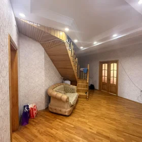 In Baku 130.0 m² apartment is for rent - Image 6