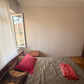 In Baku 130.0 m² apartment is for rent - Image 8