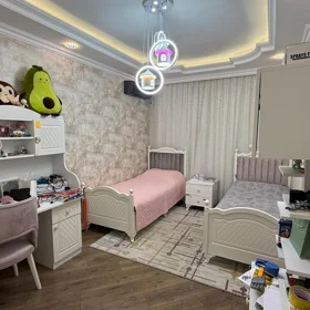 In Baku 125.0 m² apartment is for sale - Image 4