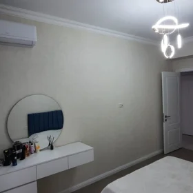 In Baku 71.0 m² apartment is for rent - Image 9