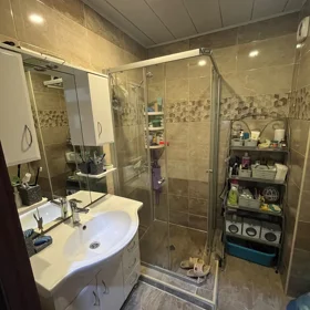 In Khirdalan nan m² apartment is for sale - Image 2