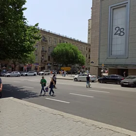 In Baku 65.0 m² apartment is for rent - Image 5