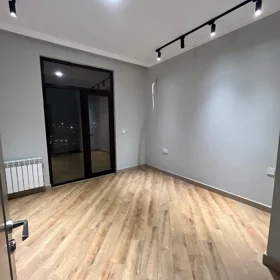 In Baku 61.0 m² apartment is for sale - Image 6
