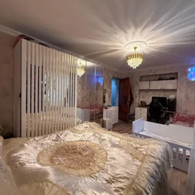 In Baku 90.0 m² apartment is for sale - Image 8