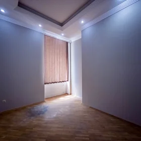 In Baku 160.0 m² apartment is for rent - Image 2