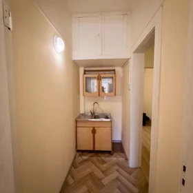 In Xətai rayonu 30.0 m² apartment is for rent - Image 3