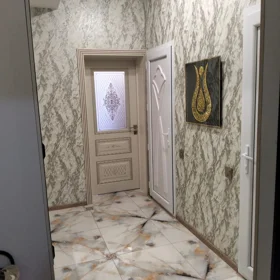 In Baku 110.0 m² apartment is for rent - Image 9