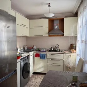In Baku 70.0 m² apartment is for rent - Image 2