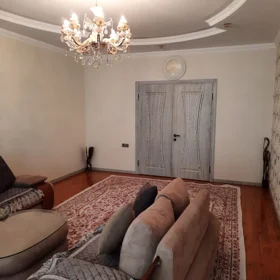 In Baku 130.0 m² apartment is for rent - Image 3