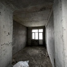 In Baku 225.0 m² apartment is for sale - Image 10