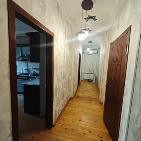In Baku 90.0 m² apartment is for rent - Image 8