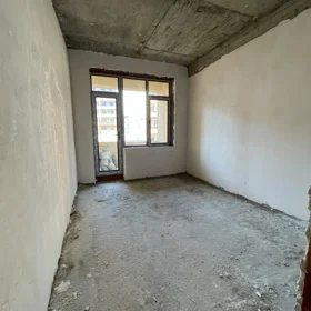 In Baku 180.0 m² apartment is for sale - Image 9