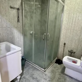 In Baku 75.0 m² apartment is for rent - Image 9