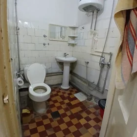 In Baku 58.0 m² apartment is for sale - Image 10