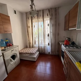 In Baku 70.0 m² apartment is for rent - Image 4