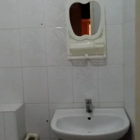 In Baku 45.0 m² apartment is for rent - Image 8