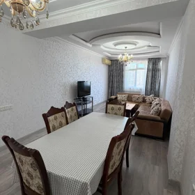 In Baku 120.0 m² apartment is for rent - Image 3