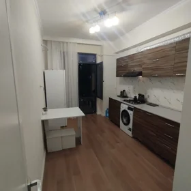 In Baku 90.0 m² apartment is for rent - Image 9