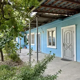 In Baku 90.0 m² house with 4.0 rooms is for sale - Image 4