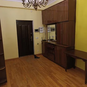 In Baku 110.0 m² apartment is for sale - Image 3