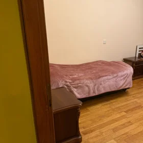 In Baku 110.0 m² apartment is for sale - Image 10