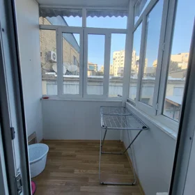 In Səbail rayonu 65.0 m² apartment is for rent - Image 2
