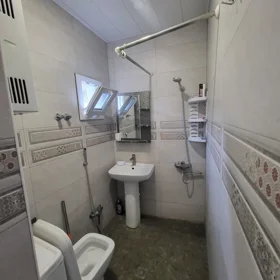 In Səbail rayonu 65.0 m² apartment is for rent - Image 10