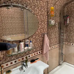 In Baku 233.0 m² apartment is for sale - Image 2