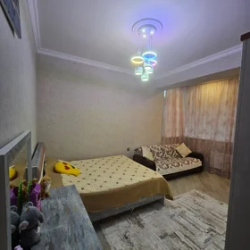 In Baku 106.0 m² apartment is for sale - Image 2