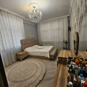 In Baku 106.0 m² apartment is for sale - Image 6