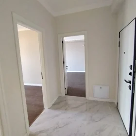 In Baku 70.0 m² apartment is for sale - Image 10