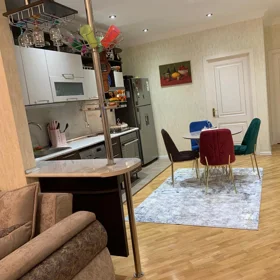 In Baku 82.0 m² apartment is for sale - Image 8