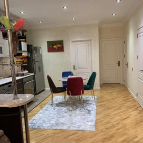 In Baku 82.0 m² apartment is for sale - Image 10