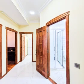 In Baku 70.0 m² apartment is for rent - Image 9