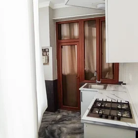 In Baku 110.0 m² apartment is for rent - Image 6