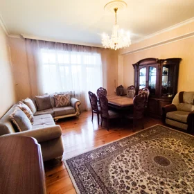 In Baku 120.0 m² apartment is for rent - Image 4
