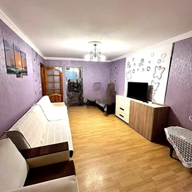 In Baku 70.0 m² apartment is for sale - Image 4