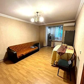 In Baku 70.0 m² apartment is for sale - Image 6