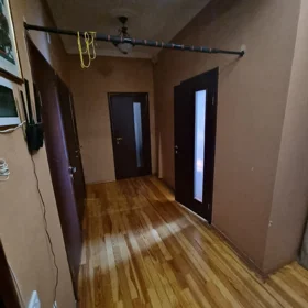 In Baku 71.0 m² apartment is for sale - Image 9