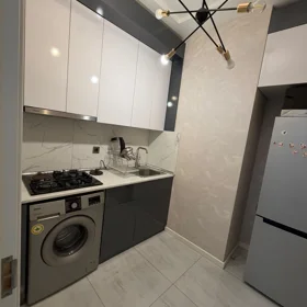 In Baku 55.0 m² apartment is for sale - Image 6
